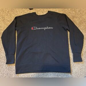 Champion Women’s Black Stitched Logo Long Sleeve Pullover Crewneck Size L